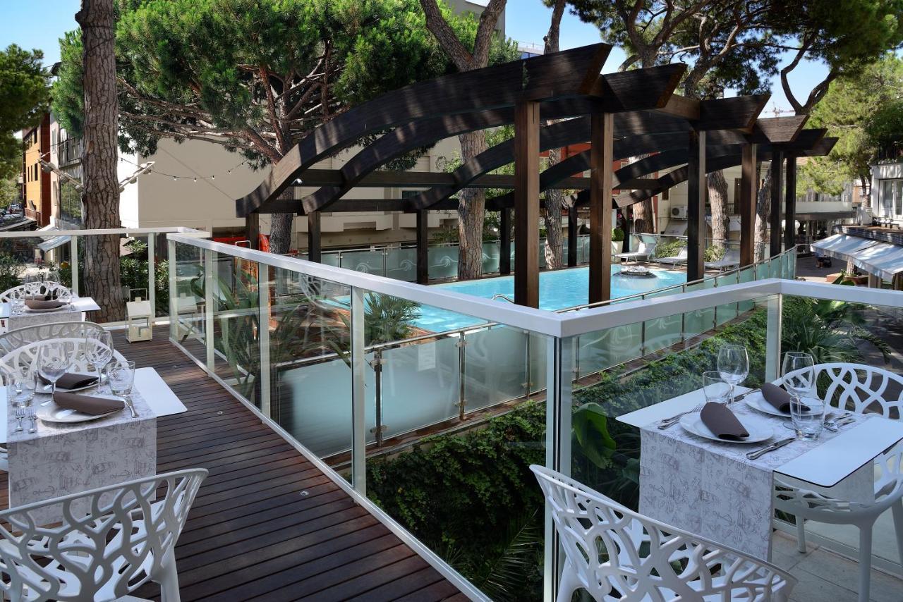 Hotel Concord Riccione Exteriör bild